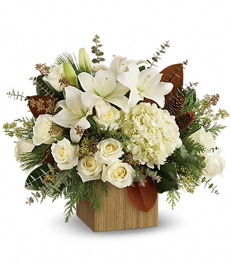 Snowy Woods Bouquet - Image 3