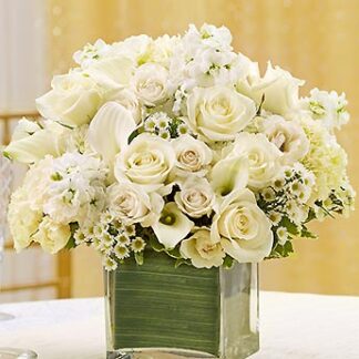 All White Centerpiece