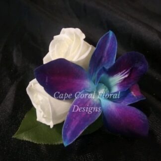 Enchanted Spray Rose Boutonniere